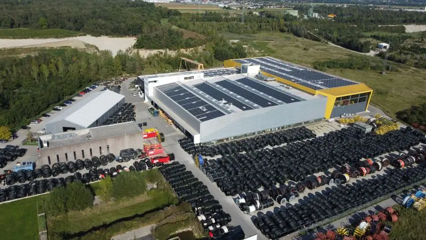 Компания